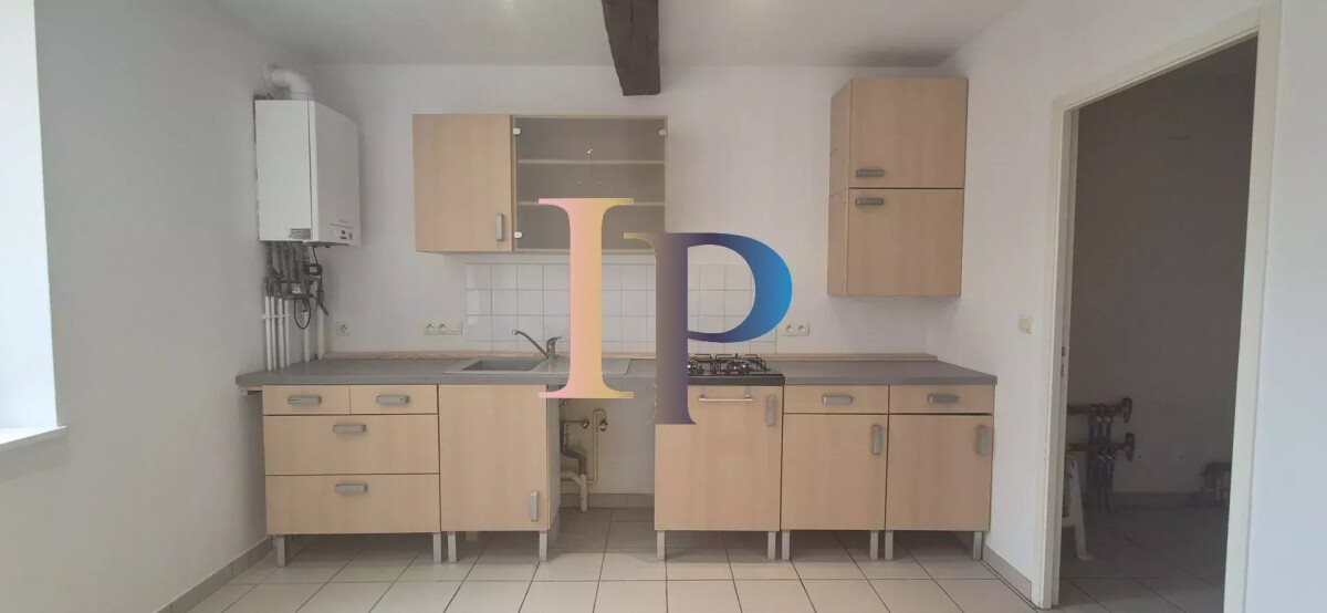 Maison à louer, 83m², Charlieu