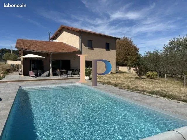Maison à vendre, 153m², Charlieu