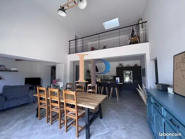 Maison à vendre, 160m², Charlieu