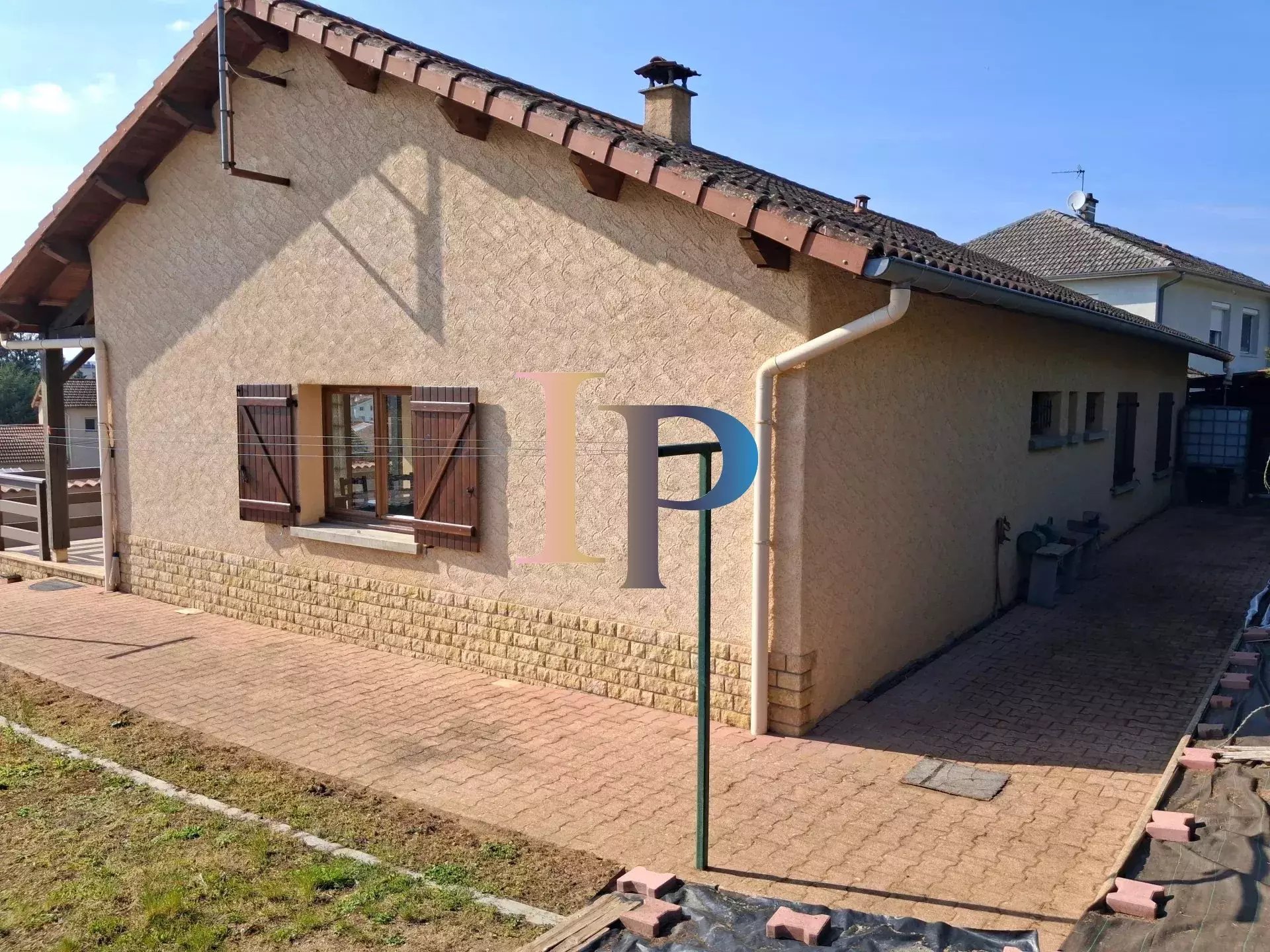 Maison à vendre, 104m², Pouilly-sous-Charlieu