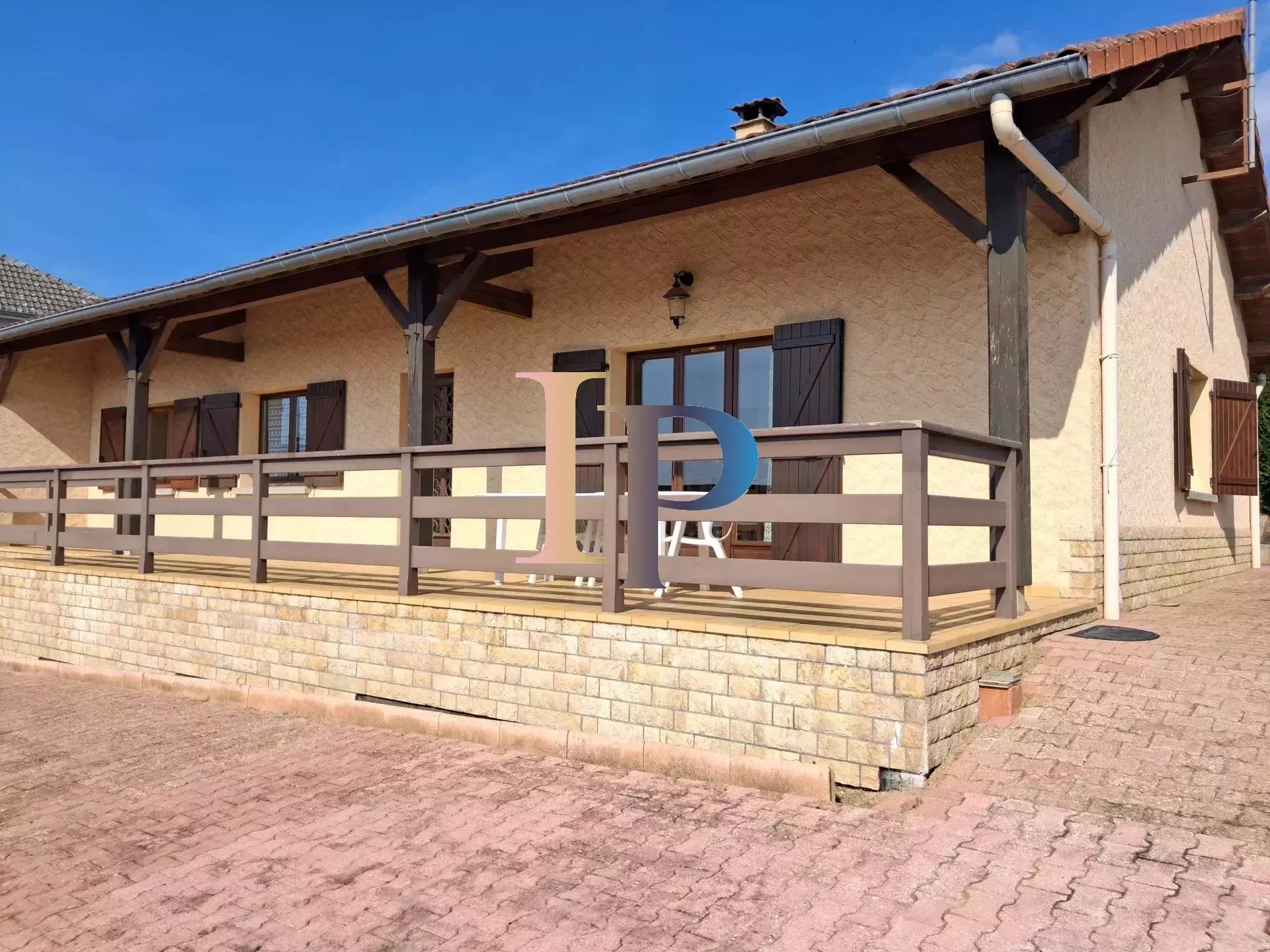 Maison à vendre, 104m², Pouilly-sous-Charlieu