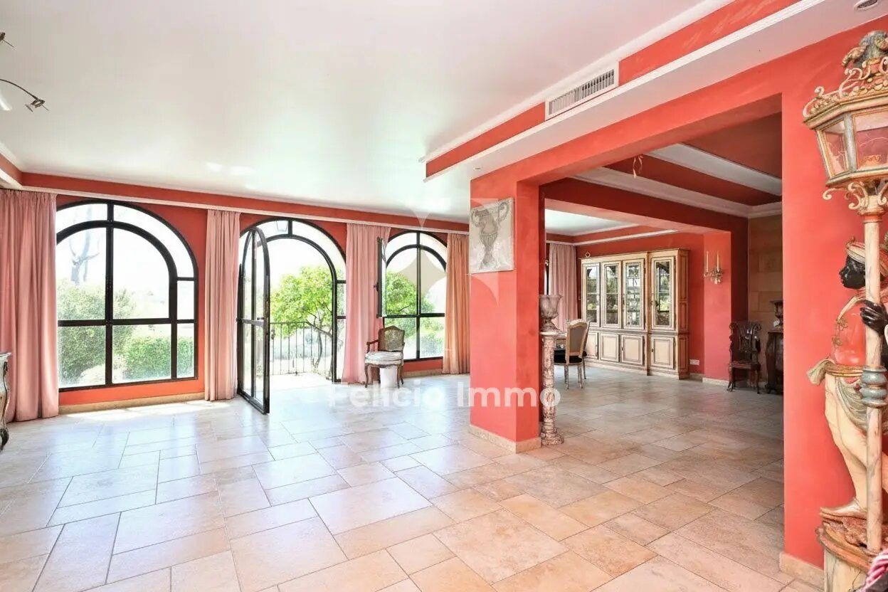 Maison à vendre, 321m², Mougins