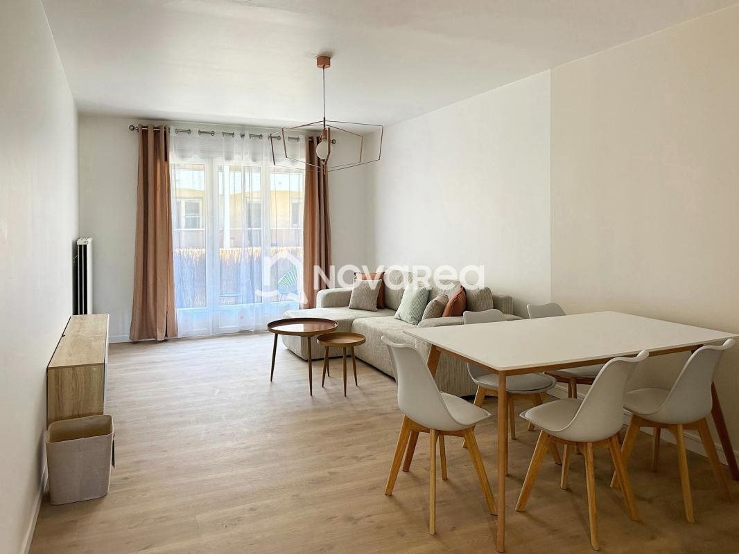 Appartement à louer, 76m², Pau