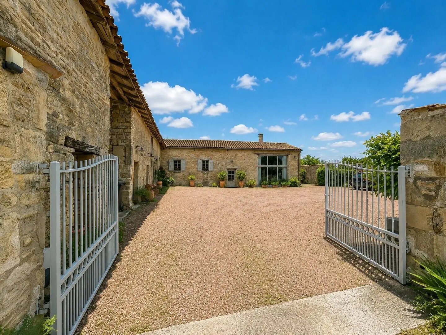 Maison à vendre, 201m², Paizay-Naudouin-Embourie