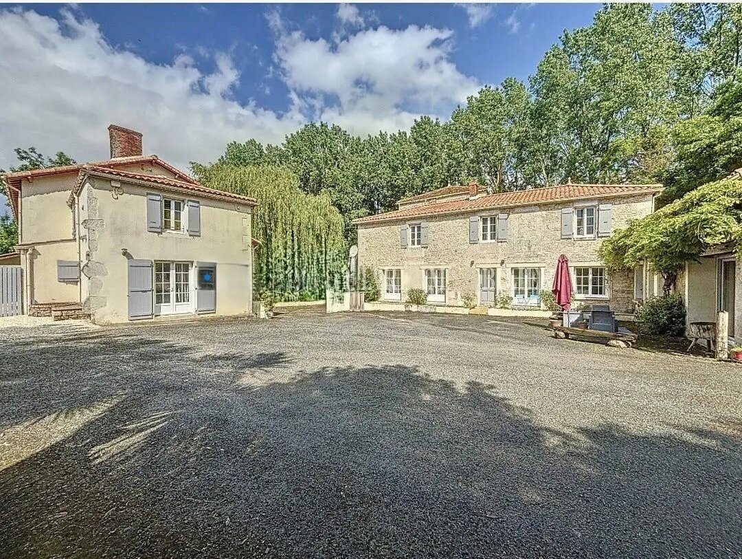 Maison à vendre, 440m², Mareuil-sur-Lay-Dissais