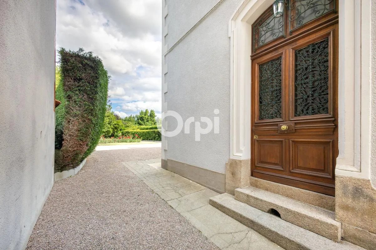 Maison à vendre, 215m², Saint-Junien