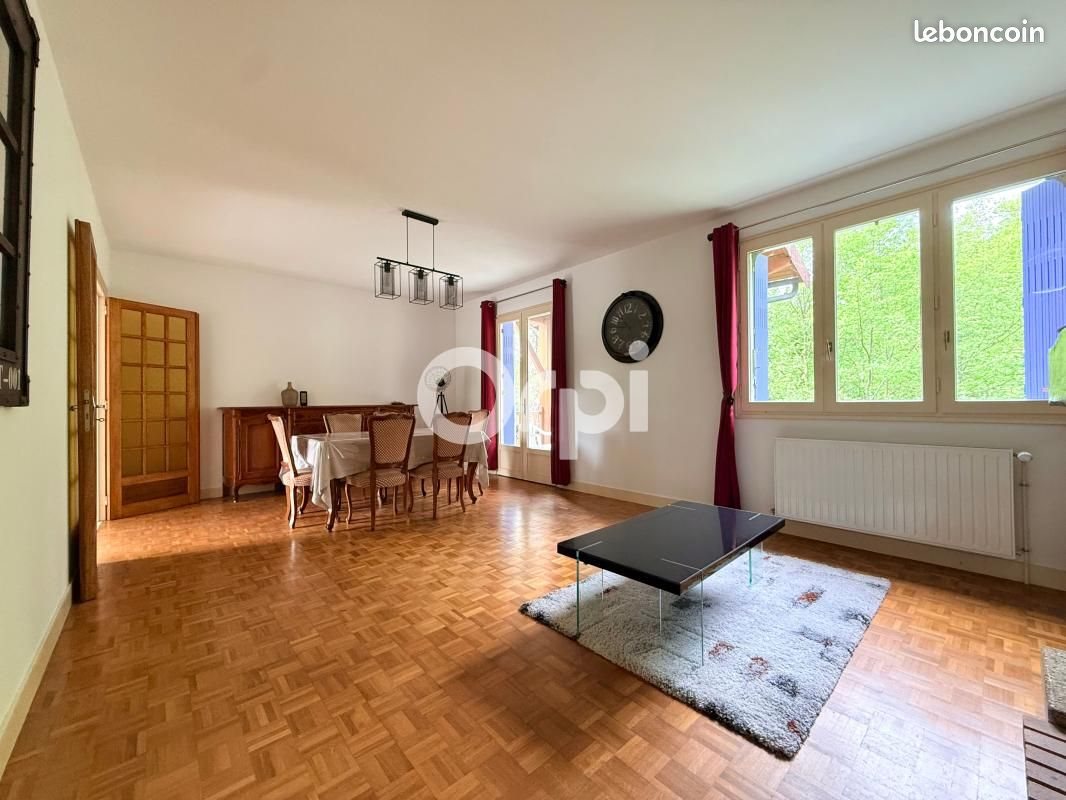 Maison à vendre, 94m², Saint-Laurent-sur-Gorre