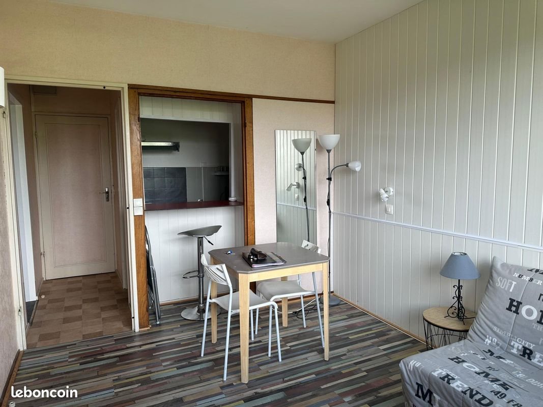 Appartement à louer, 20m², Naves