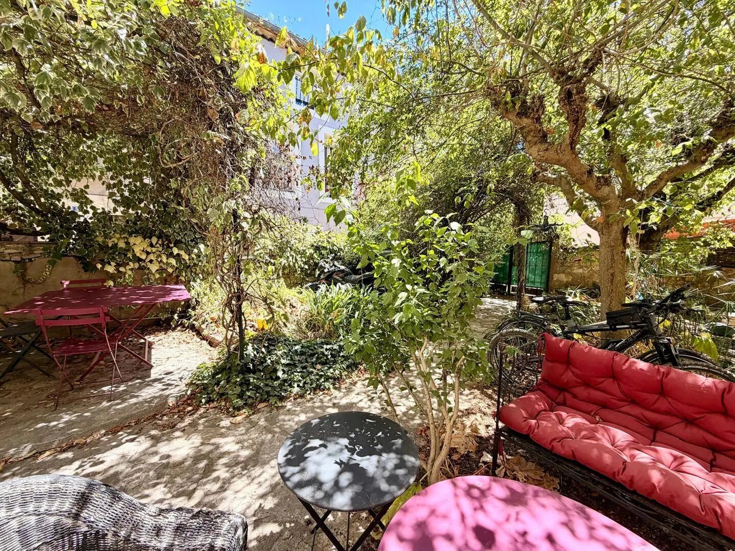 Maison à vendre, 367m², Plaissan