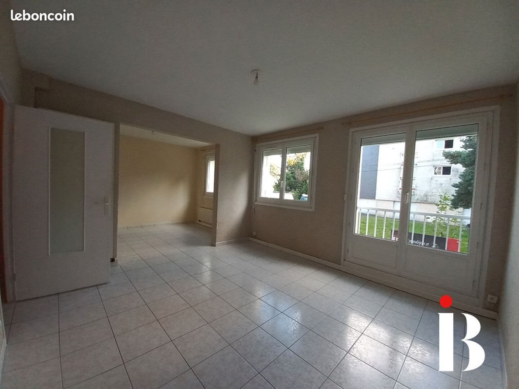 Appartement à louer, 74m², Couëron