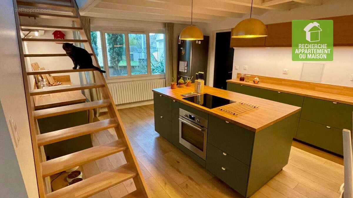 Maison à vendre, 150m², Optevoz