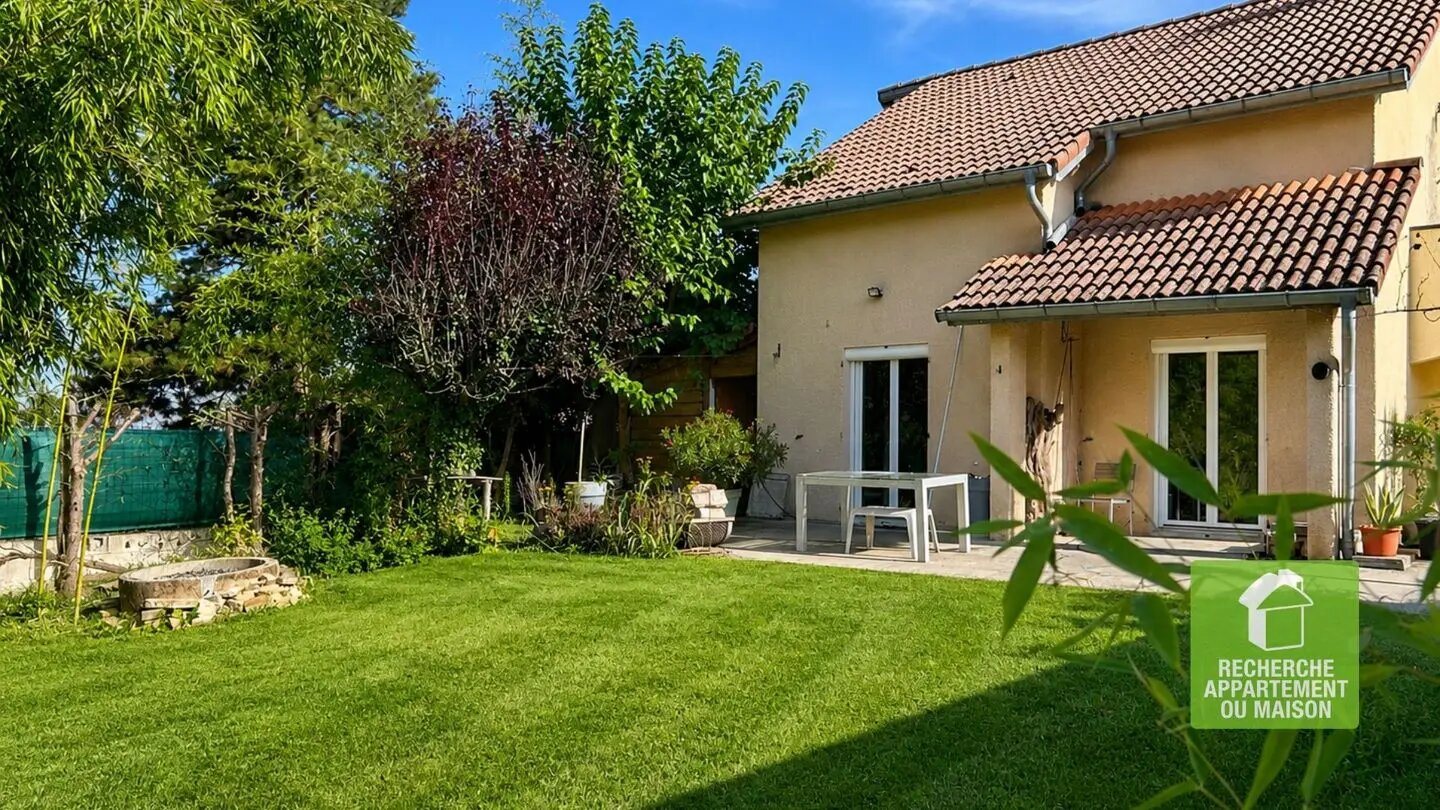 Maison à vendre, 115m², Leyrieu