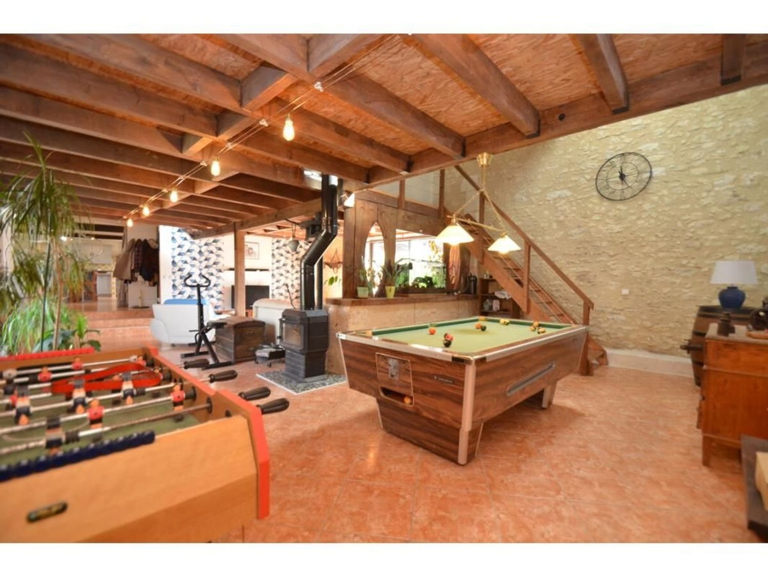 Maison à vendre, 385m², La Roquille