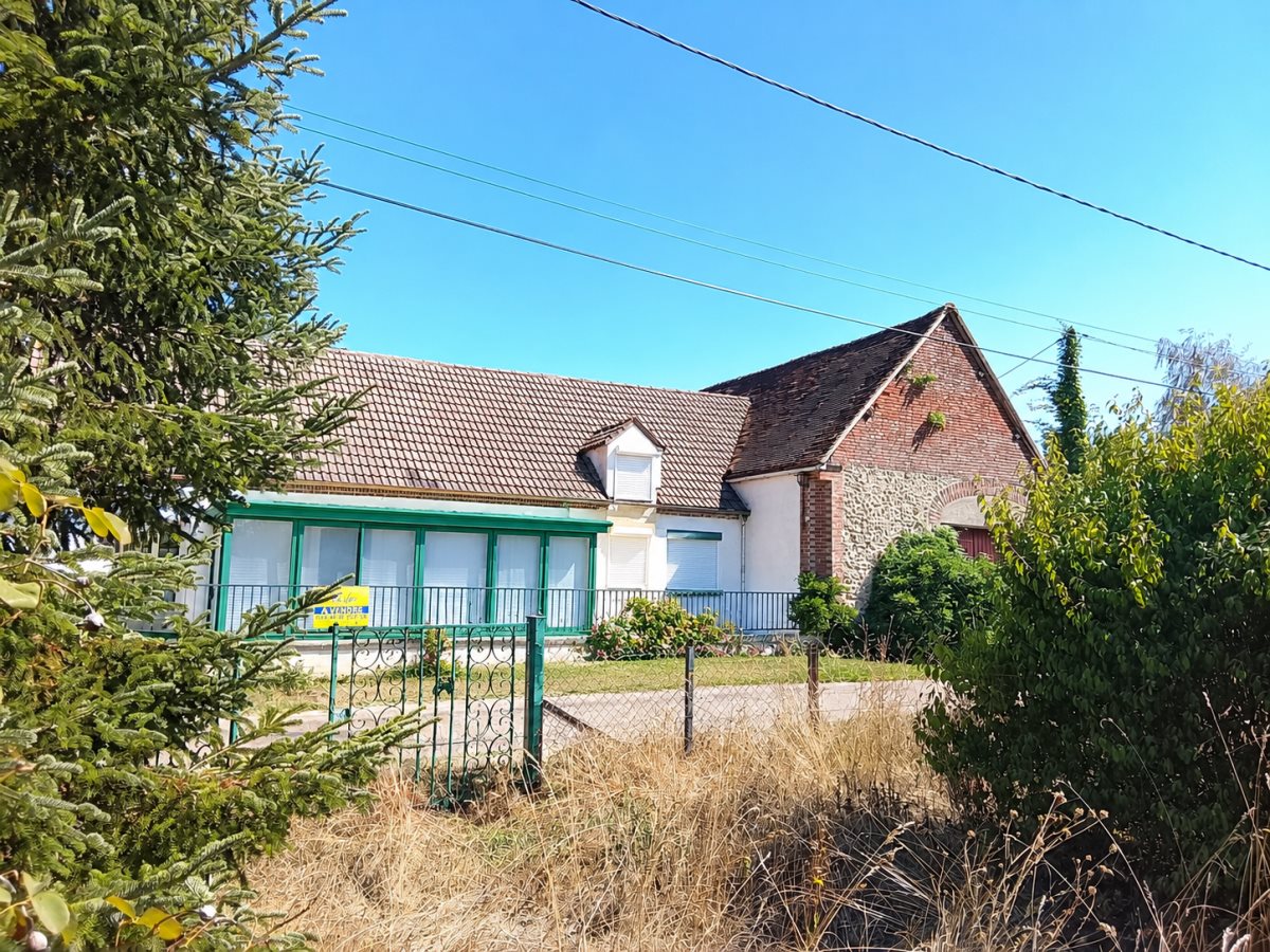 Maison à vendre, 77m², Charny