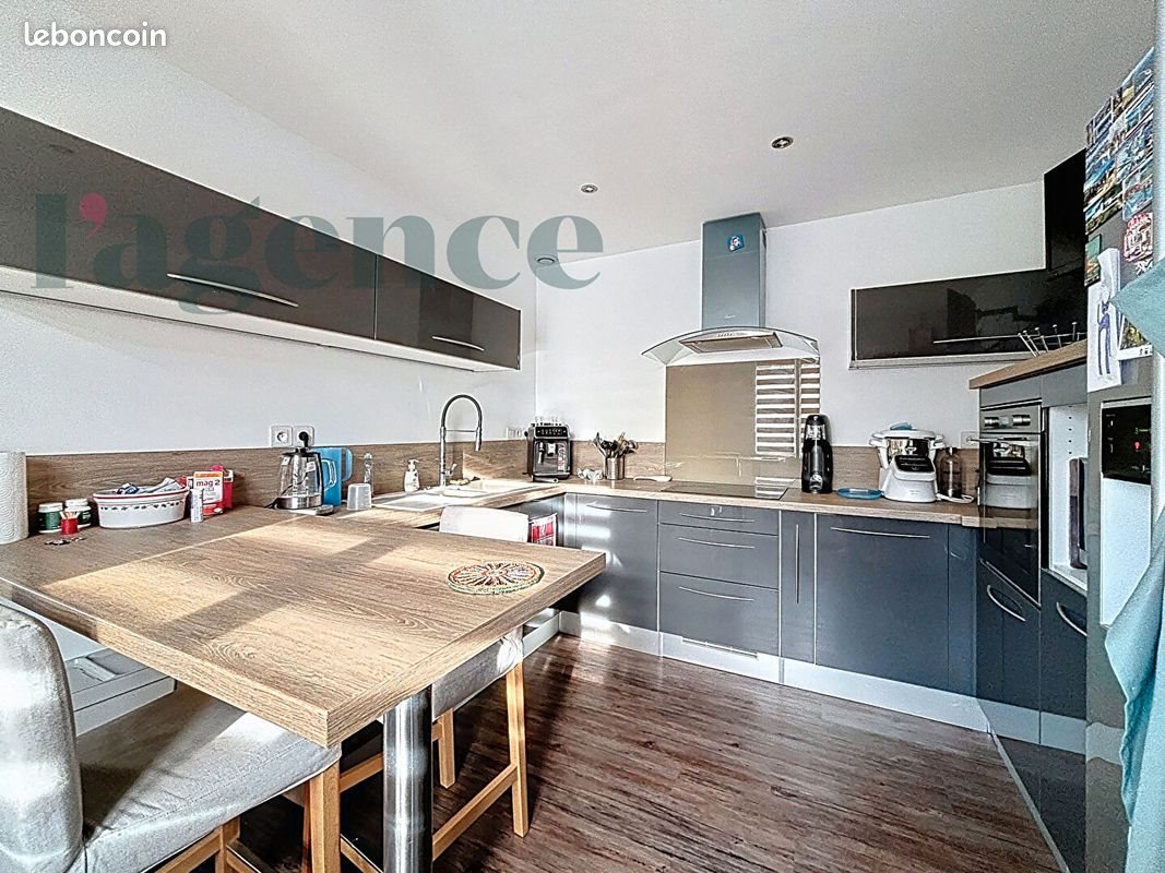 Maison à vendre, 182m², Saint-André-sur-Cailly