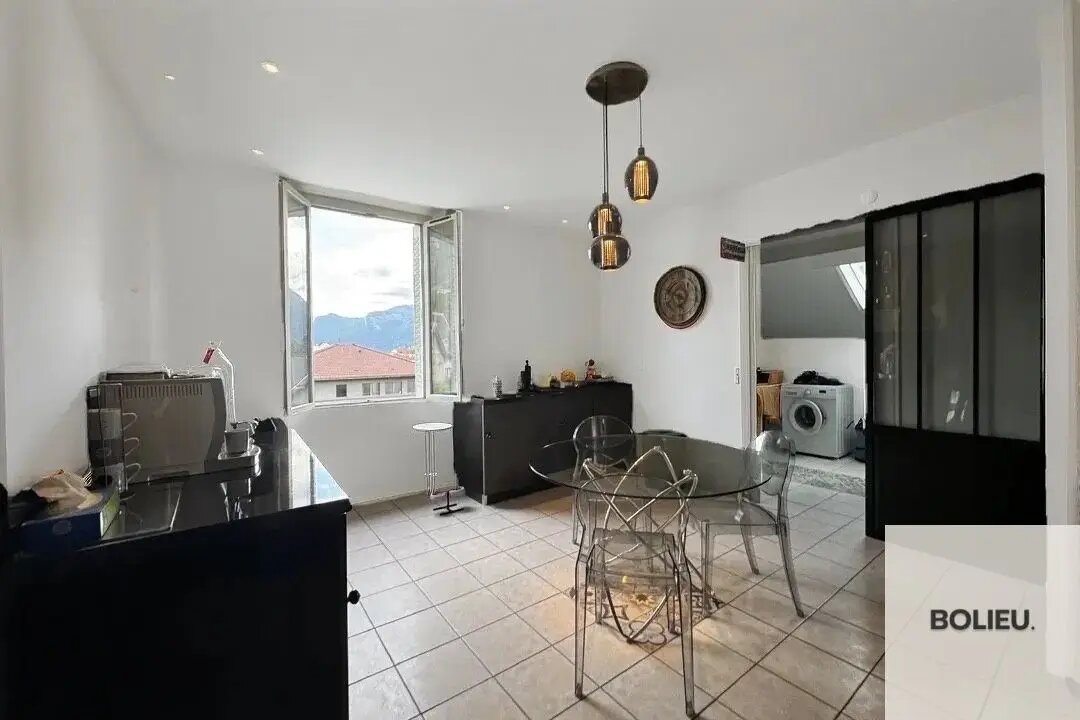 Appartement à vendre, 73m², Sassenage