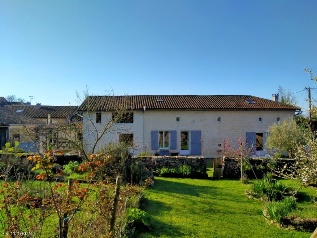 Maison à vendre, 195m², Verteuil-sur-Charente