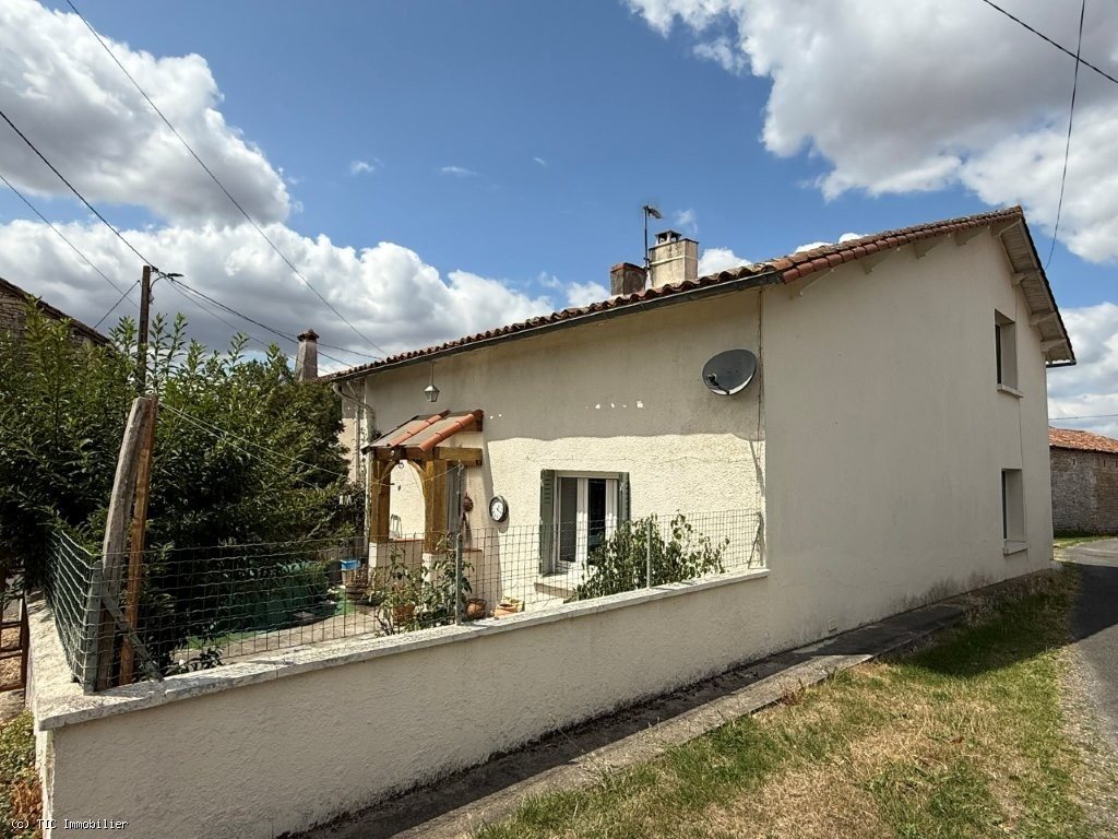 Maison à vendre, 108m², Civray