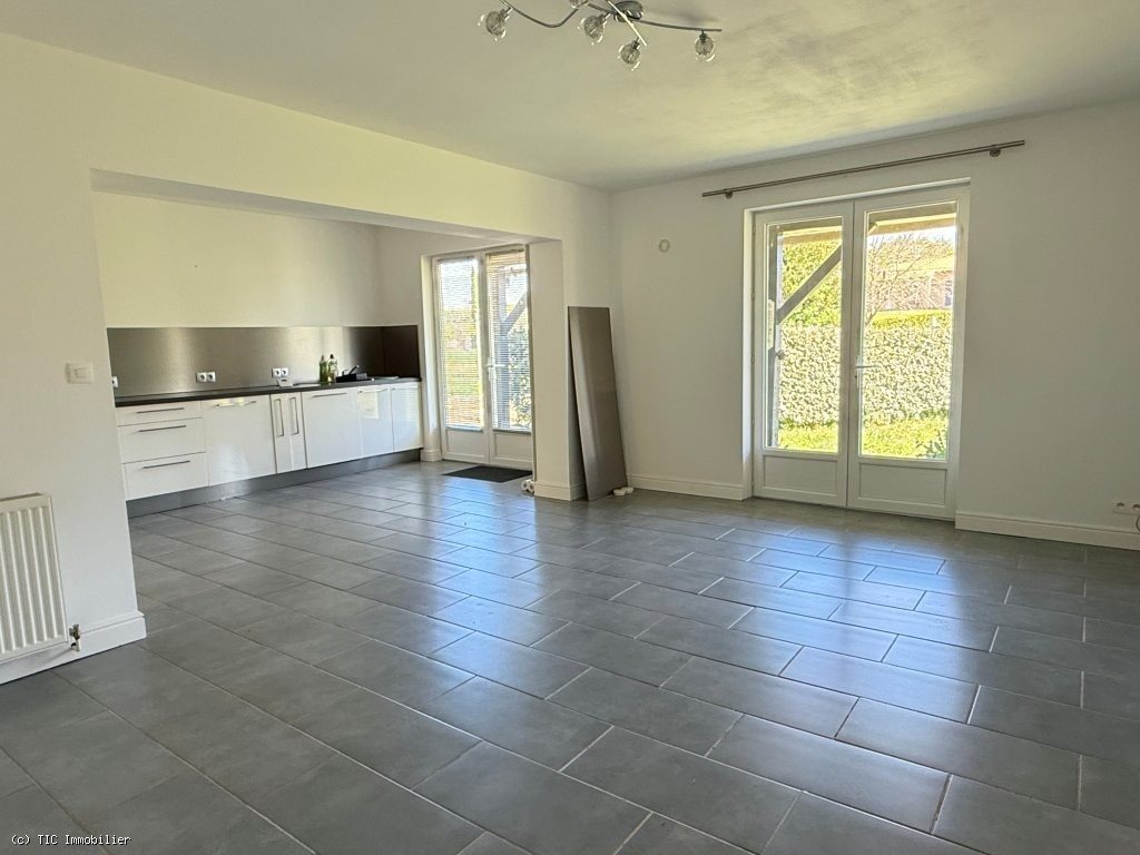 Maison à vendre, 75m², Civray