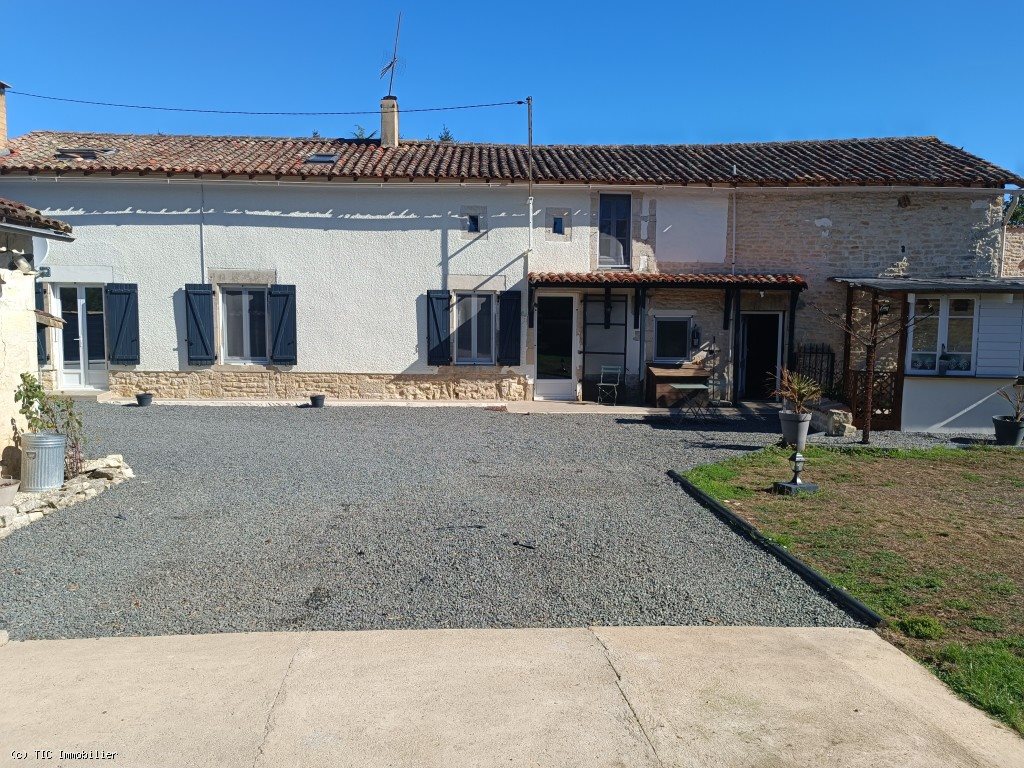 Maison à vendre, 205m², Sauzé-entre-Bois