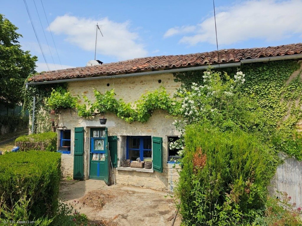 Maison à vendre, 99m², Saint-Claud