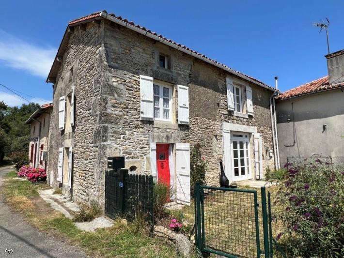 Maison à vendre, 120m², Champagne-Mouton