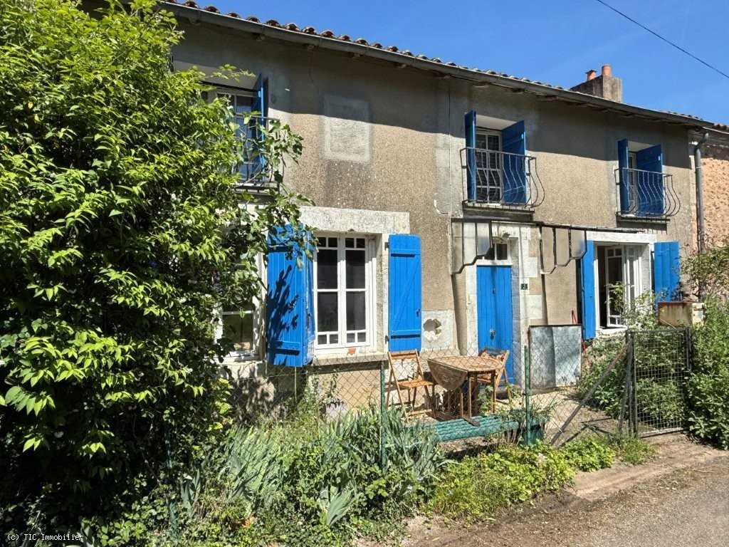 Maison à vendre, 110m², Champagne-Mouton