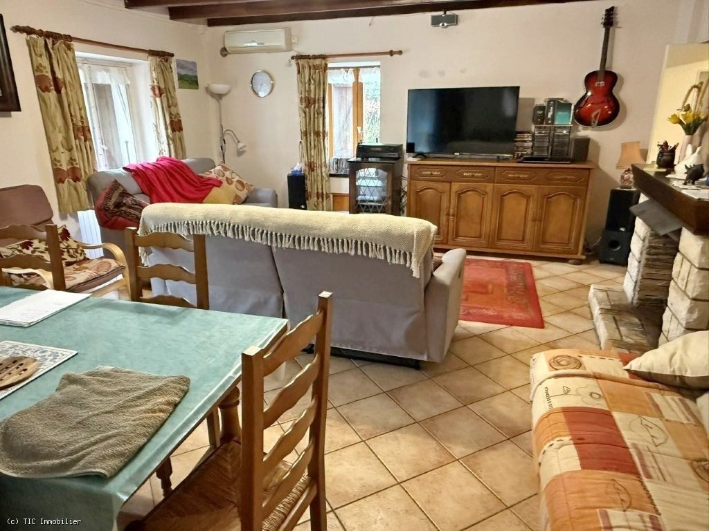 Maison à vendre, 125m², Nanteuil-en-Vallée