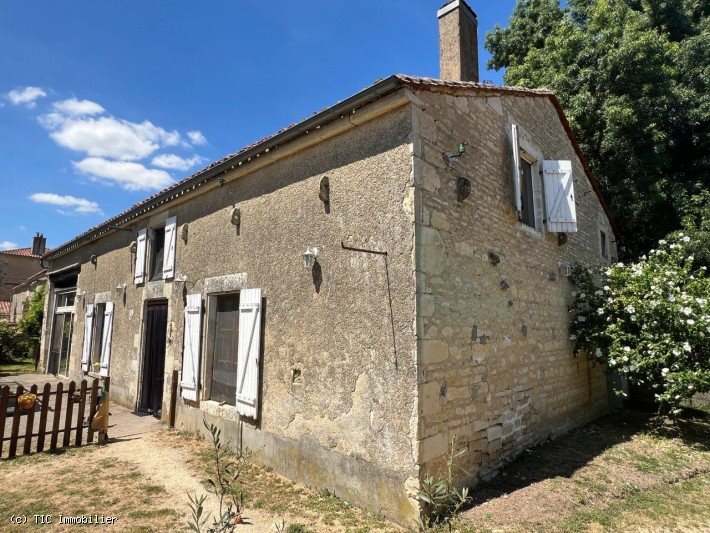 Maison à vendre, 263m², Villefagnan