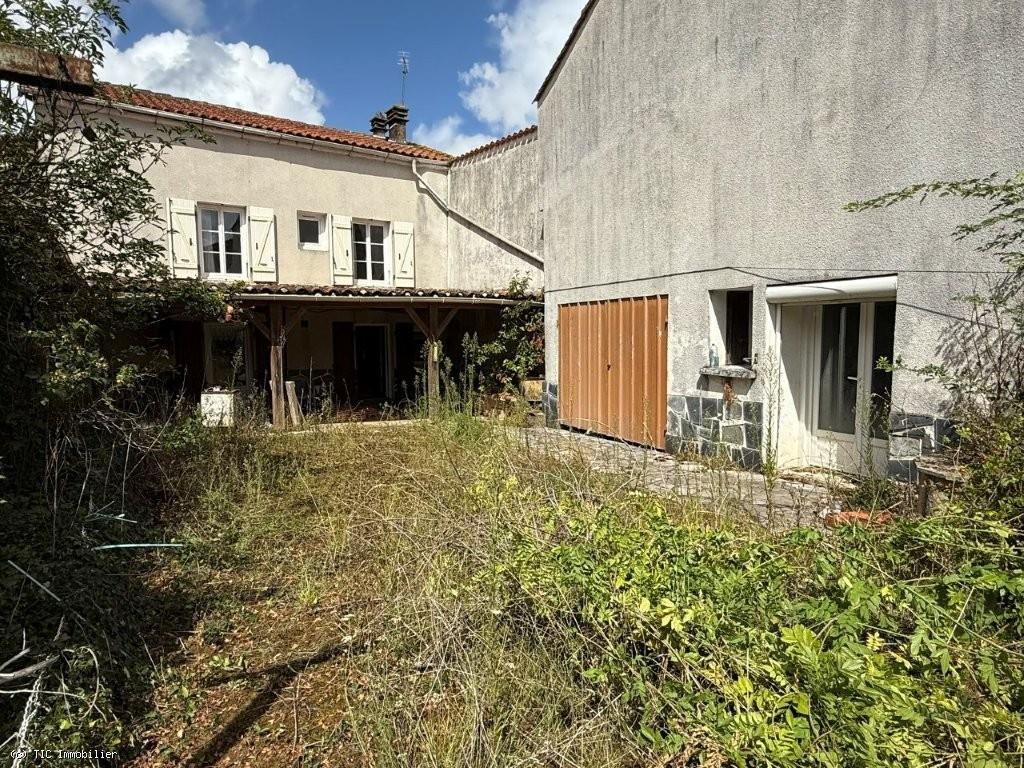 Maison à vendre, 67m², Mansle