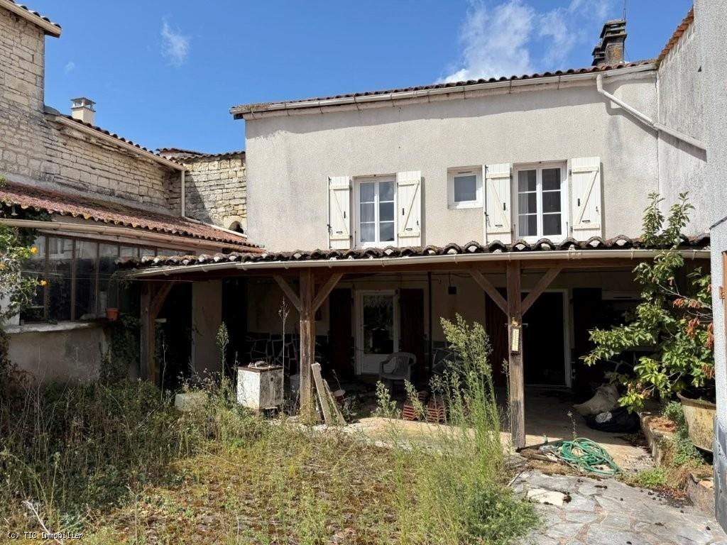 Maison à vendre, 67m², Mansle