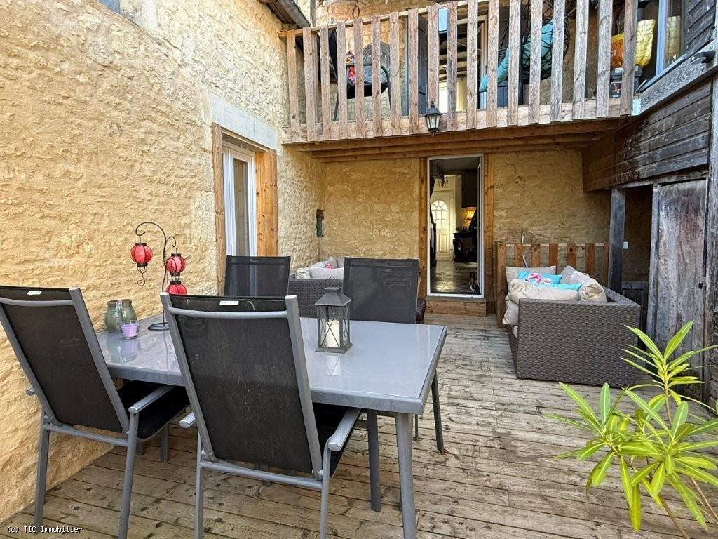 Maison à vendre, 165m², Ruffec