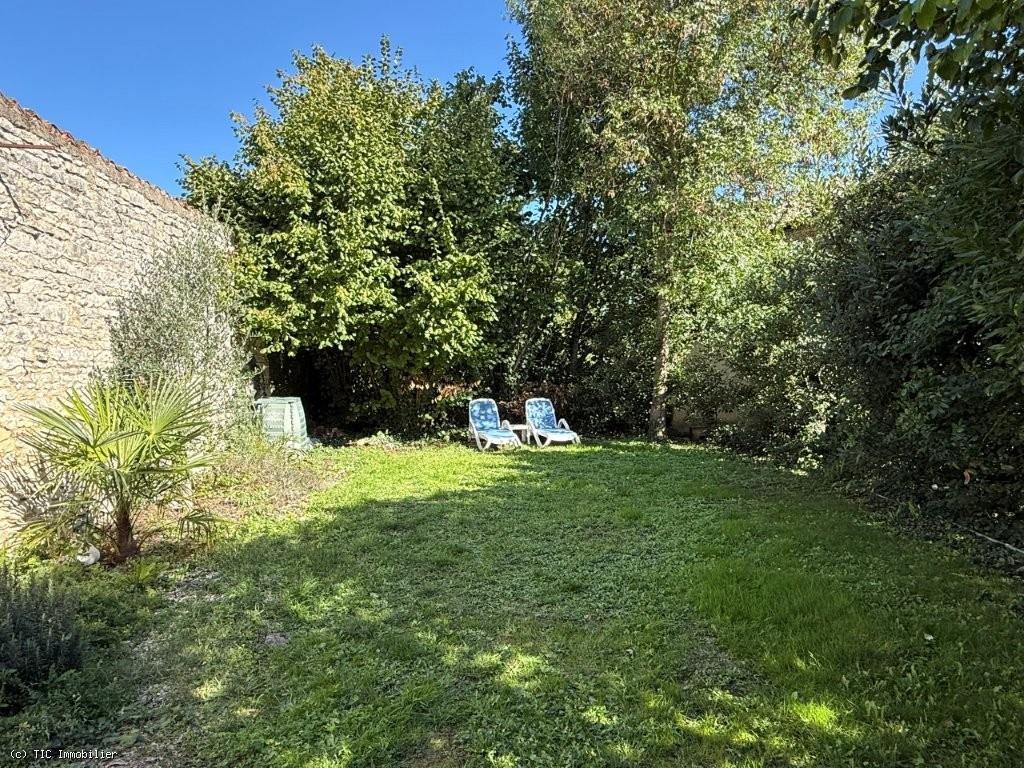 Maison à vendre, 165m², Ruffec
