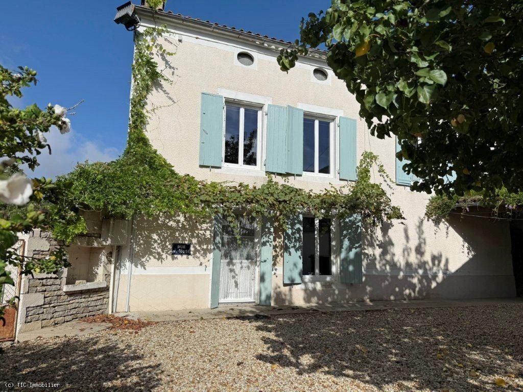 Maison à vendre, 90m², Villefagnan