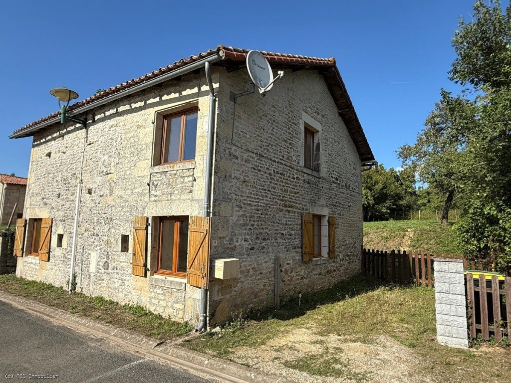 Maison à vendre, 96m², Ruffec