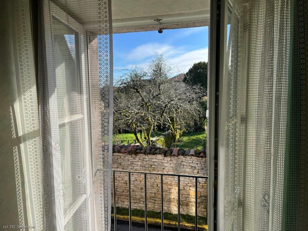Maison à vendre, 93m², Ruffec