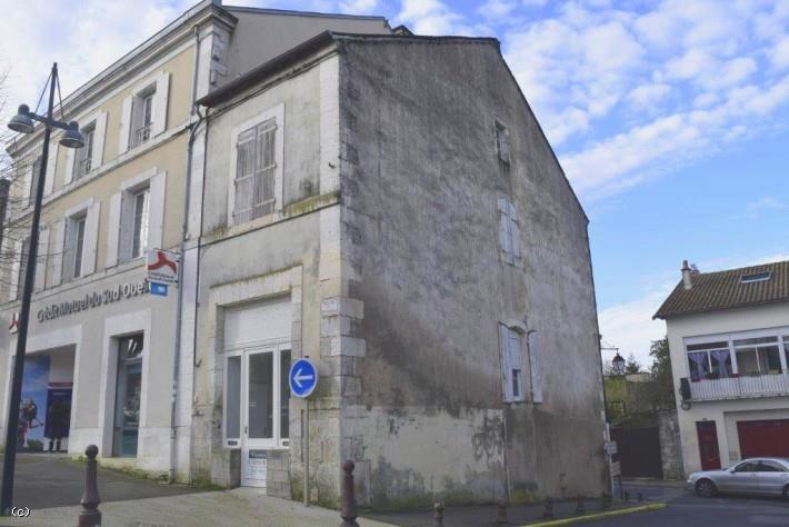 Maison à vendre, 88m², Ruffec