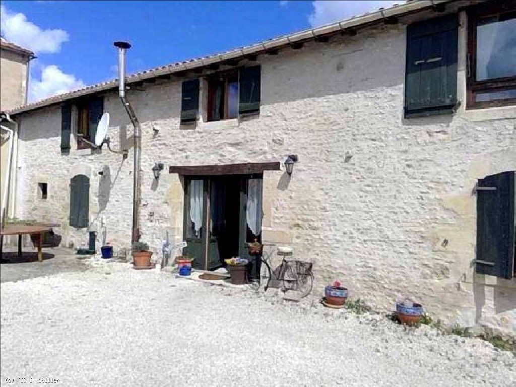 Maison à vendre, 312m², Cellefrouin
