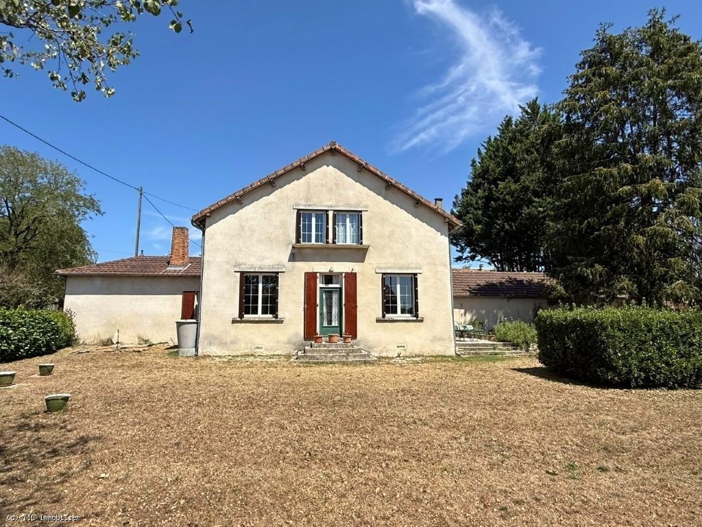 Maison à vendre, 168m², Champagne-Mouton