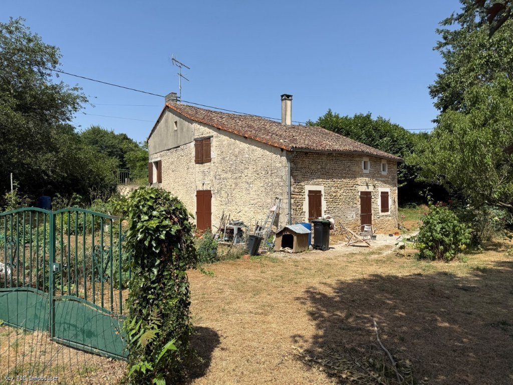Maison à vendre, 103m², Ruffec