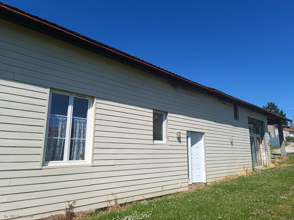Maison à vendre, 156m², Aunac