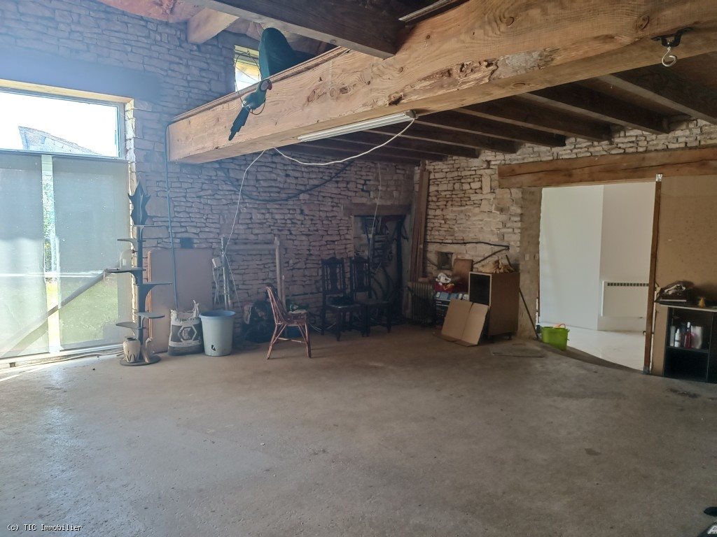 Maison à vendre, 156m², Aunac