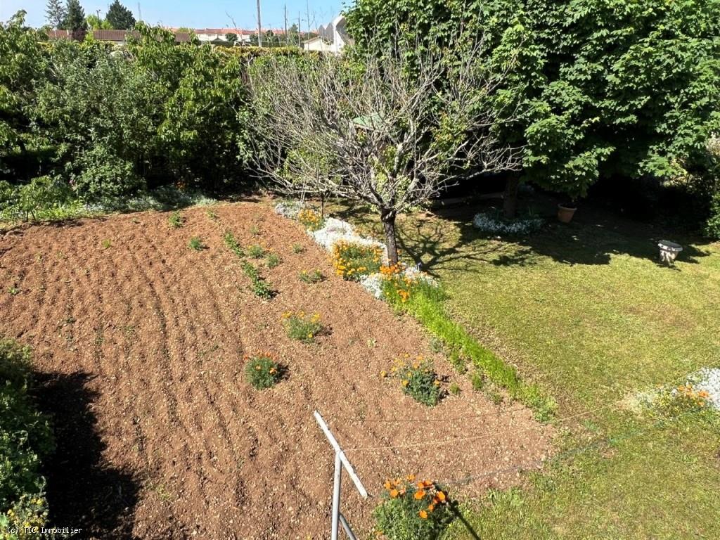 Maison à vendre, 131m², Ruffec