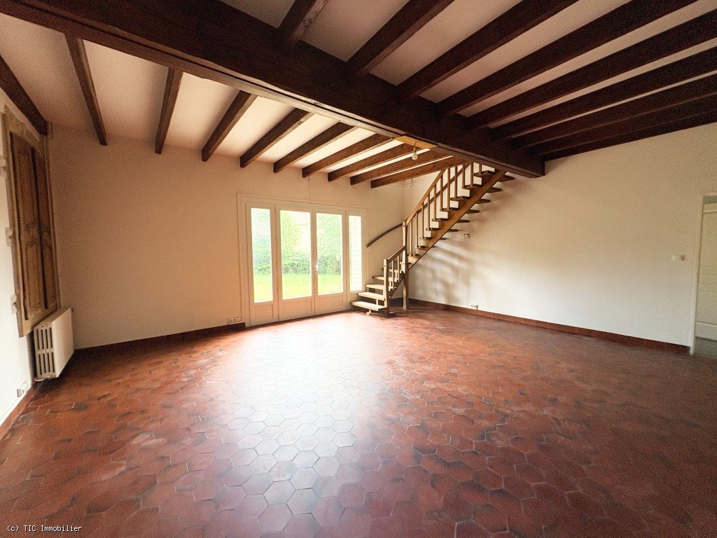 Maison à vendre, 146m², Aunac