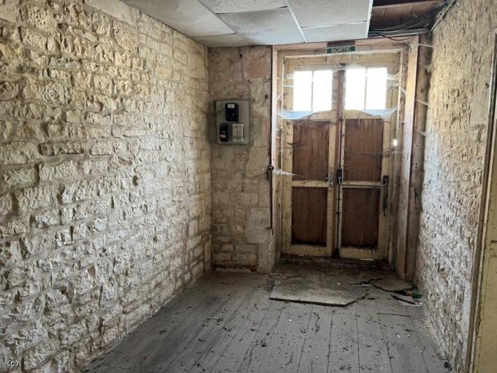 Maison à vendre, 250m², Ruffec