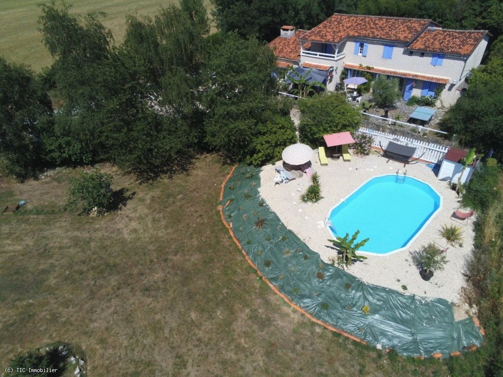 Maison à vendre, 370m², Verteuil-sur-Charente