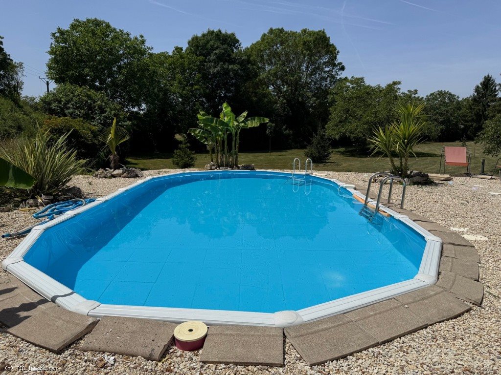 Maison à vendre, 370m², Verteuil-sur-Charente