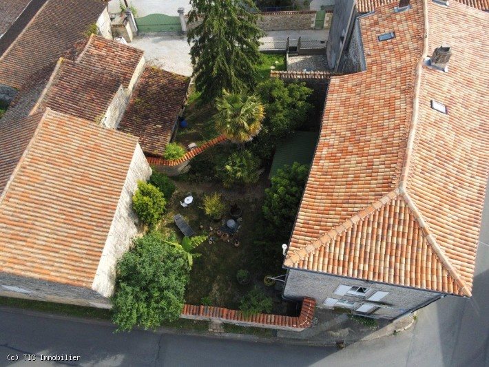 Maison à vendre, 214m², Ruffec