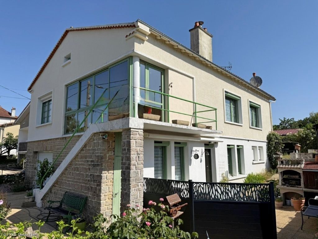 Maison à vendre, 147m², Civray