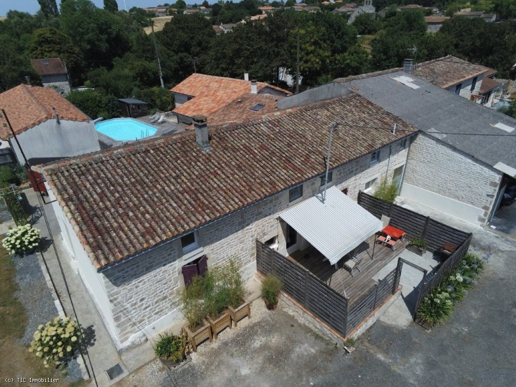 Maison à vendre, 275m², Villefagnan